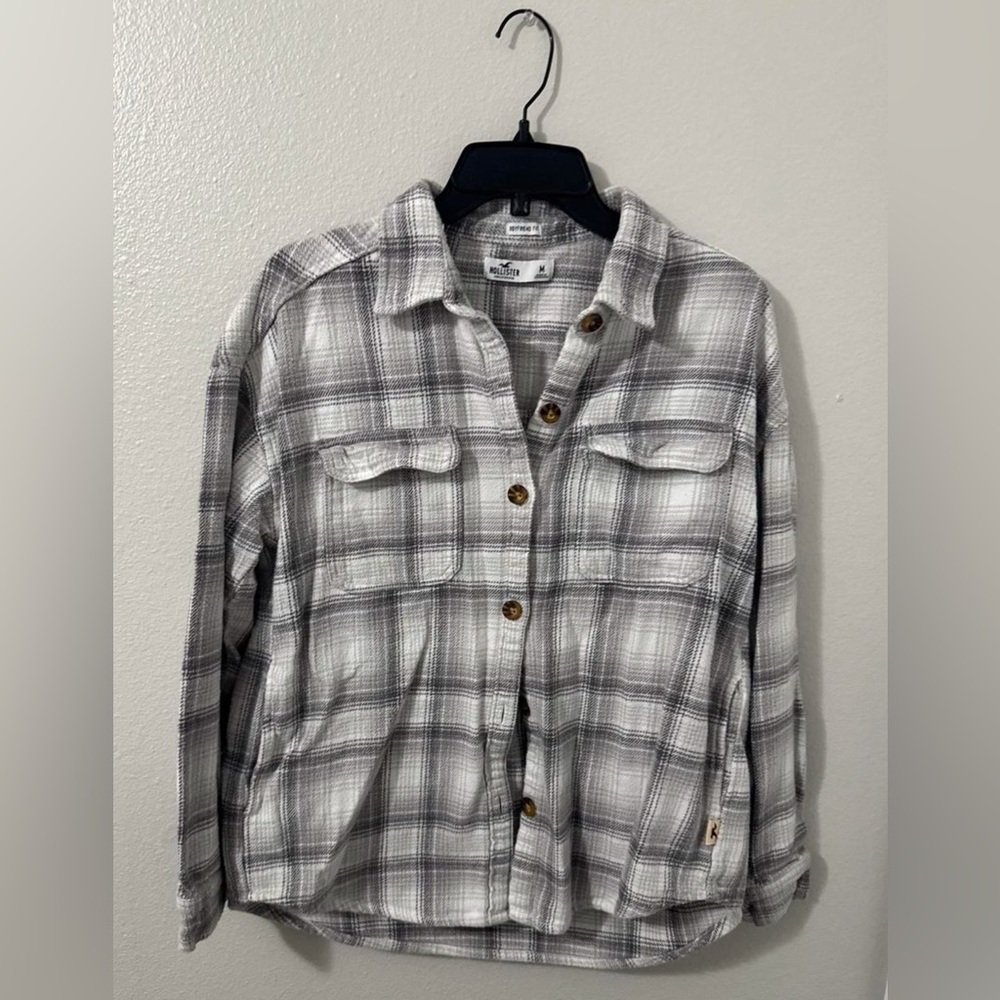 Hollister plaid shacket